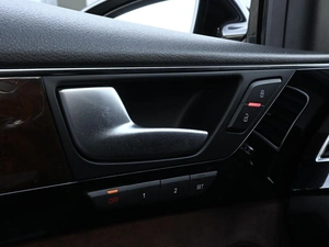 Седан Audi A8 2015 года, 2799000 рублей, Волгоград