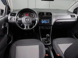 Седан Volkswagen Polo 2013 года, 779000 рублей, Тюмень