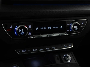 Внедорожник Audi Q5 2025 года, 6549999 рублей, Москва