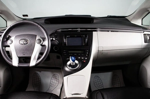 Лифтбек Toyota Prius 2009 года, 1089000 рублей, Сургут