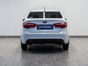 Седан Kia Rio 2014 года, 949000 рублей, Саратов