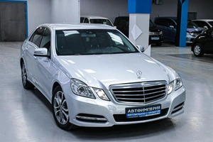 Седан Mercedes-benz E-класс 2012 года, 1998000 рублей, Солонцы