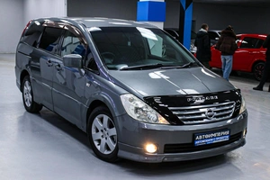 Минивэн Nissan Presage 2003 года, 678000 рублей, Солонцы