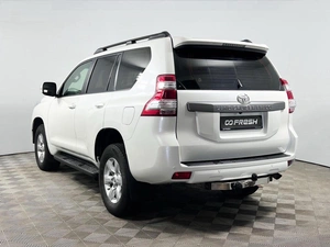 Внедорожник Toyota Land Cruiser Prado 2015 года, 3855400 рублей, Казань