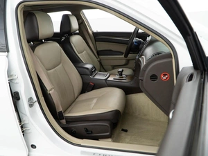 Седан Chrysler 300C 2012 года, 1899050 рублей, Москва