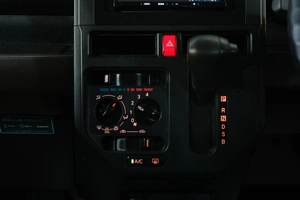 Минивэн Toyota Roomy 2021 года, 1289000 рублей, Омск