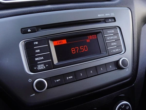 Седан Kia Rio 2015 года, 1099000 рублей, Волгоград