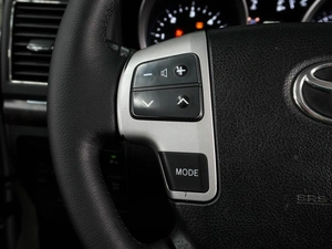 Внедорожник Toyota Land Cruiser 2015 года, 4289000 рублей, Воронеж