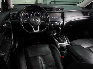 Внедорожник Nissan X-Trail 2018 года, 1899000 рублей, Воронеж