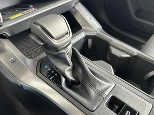 Внедорожник Toyota RAV4 2026 года, 4830000 рублей, Уфа