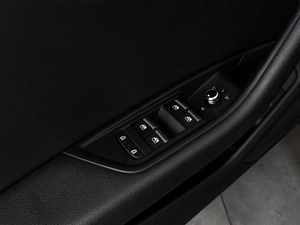 Седан Audi A4 2020 года, 3924000 рублей, Тюмень