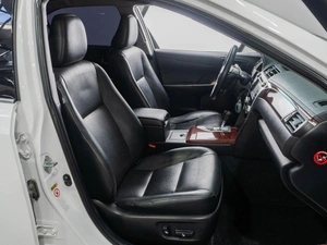 Седан Toyota Camry 2014 года, 1749000 рублей, Тюмень