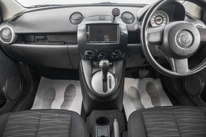 Хетчбэк Mazda Demio 2008 года, 549000 рублей, Барнаул