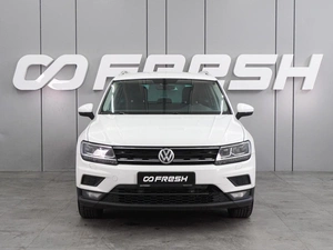 Внедорожник Volkswagen Tiguan 2017 года, 2329000 рублей, Воронеж