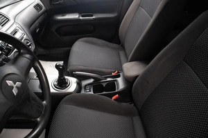 Седан Mitsubishi Lancer 2006 года, 529000 рублей, Оренбург