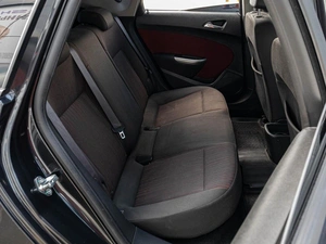 Хетчбэк Opel Astra 2012 года, 760000 рублей, Краснодар