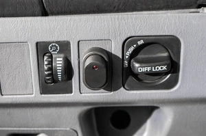 Внедорожник Toyota Land Cruiser Prado 1999 года, 1049000 рублей, Барнаул