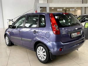 Хетчбэк Ford Fiesta 2008 года, 447000 рублей, Солонцы