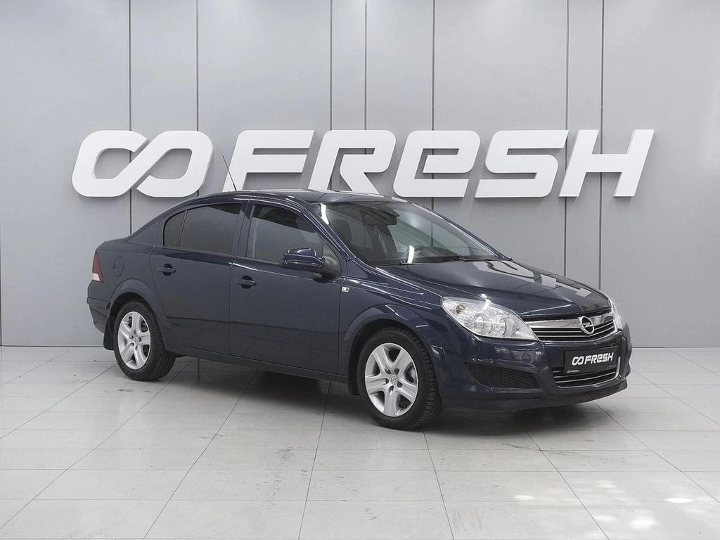 Седан Opel Astra 2010 года, 460000 рублей, Ростов-на-Дону