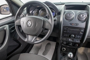 Внедорожник Renault Duster 2016 года, 1289000 рублей, Барнаул