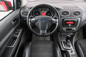 Хетчбэк Ford Focus 2008 года, 689000 рублей, Красноярск