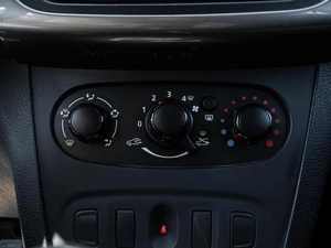 Седан Renault Logan 2017 года, 594000 рублей, Ставрополь