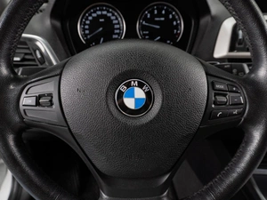 Хетчбэк BMW 1 серия 2017 года, 1600000 рублей, Тюмень