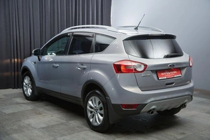 Внедорожник Ford Kuga 2012 года, 1300000 рублей, Красноярск
