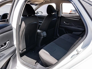 Седан Hyundai Elantra 2022 года, 1865000 рублей, Краснодар