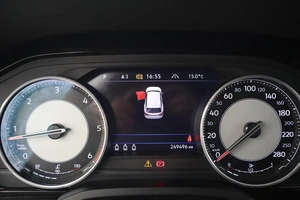 Внедорожник Volkswagen Touareg 2021 года, 3990000 рублей, Орёл