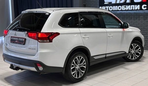 Внедорожник Mitsubishi Outlander 2015 года, 2257000 рублей, Красноярск