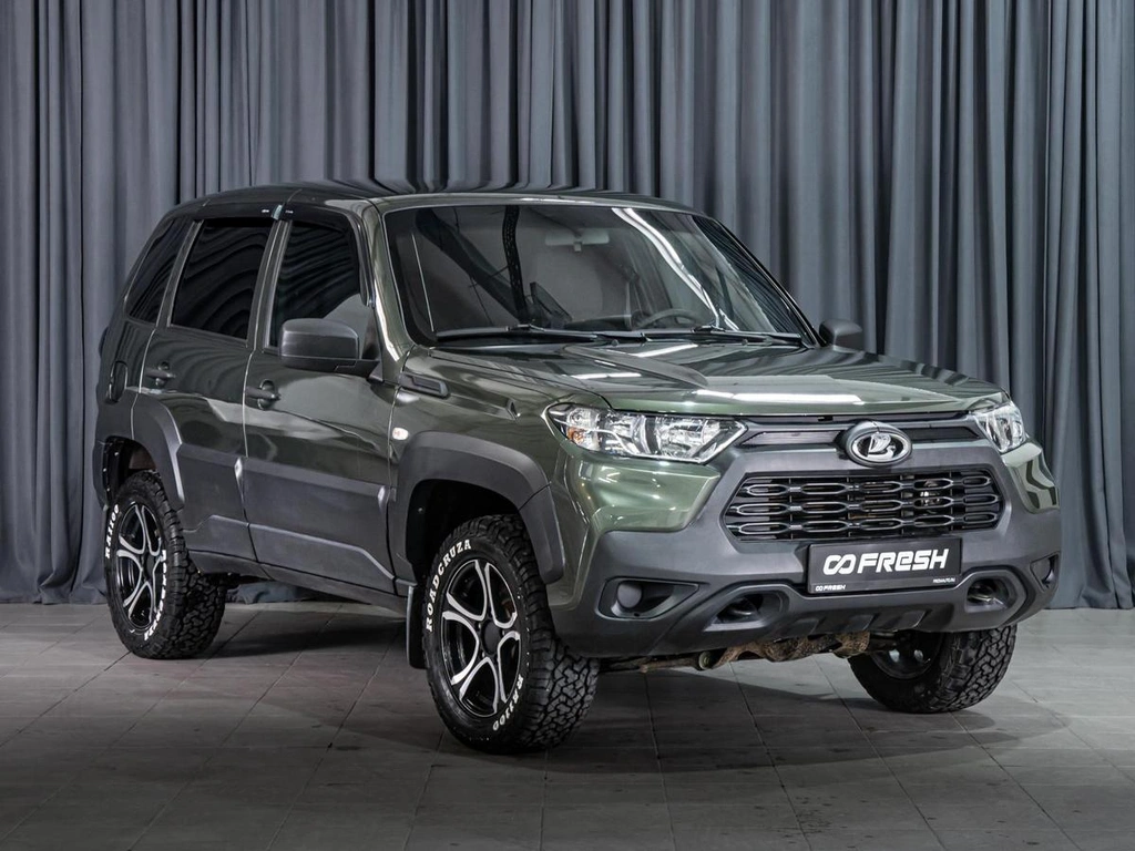 Внедорожник ВАЗ (LADA) Niva Travel 2022 года, 1025000 рублей, Волгоград