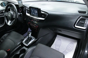 Хетчбэк Kia Ceed 2019 года, 1198000 рублей, Солонцы