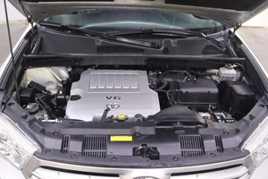 Внедорожник Toyota Highlander 2011 года, 1870000 рублей, Брянск