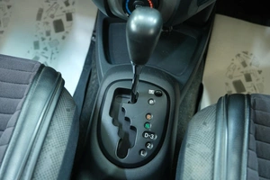 Хетчбэк Toyota Vitz 2009 года, 729000 рублей, Омск