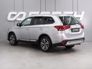 Внедорожник Mitsubishi Outlander 2019 года, 2249000 рублей, Воронеж