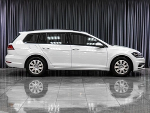 Универсал Volkswagen Golf 2018 года, 1399000 рублей, Тюмень