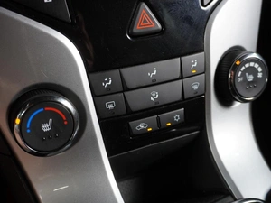 Хетчбэк Chevrolet Cruze 2013 года, 699000 рублей, Воронеж