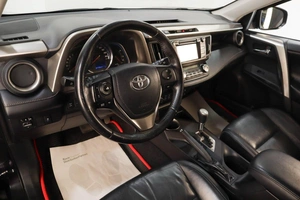 Внедорожник Toyota RAV4 2012 года, 1919000 рублей, Челябинск