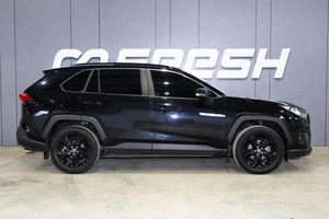 Внедорожник Toyota RAV4 2021 года, 3649000 рублей, Ульяновск