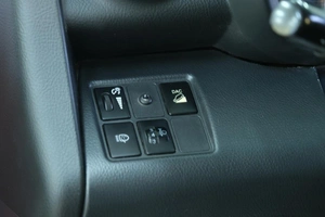 Внедорожник Toyota RAV4 2010 года, 1399000 рублей, Омск