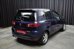 Хетчбэк Mazda Demio 2004 года, 399000 рублей, Красноярск