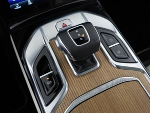 Внедорожник Hongqi E-HS9 2021 года, 4179050 рублей, Москва