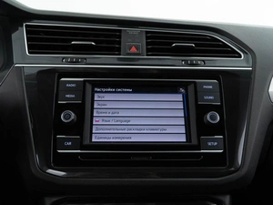 Внедорожник Volkswagen Tiguan 2018 года, 2177077 рублей, Москва