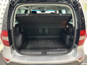 Внедорожник Skoda Yeti 2015 года, 1195000 рублей, Красноярск