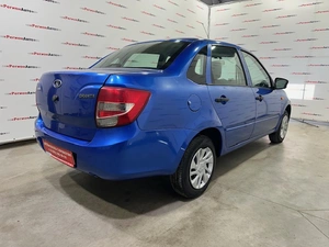 Седан ВАЗ (LADA) Granta 2015 года, 579000 рублей, Красноярск