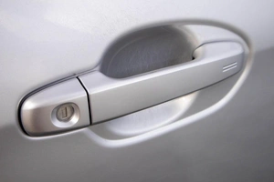 Хетчбэк Toyota Ractis 2011 года, 839000 рублей, Барнаул