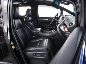 Минивэн Toyota Alphard 2016 года, 3548888 рублей, Москва