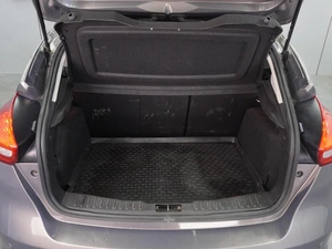 Хетчбэк Ford Focus 2015 года, 986000 рублей, Воронеж