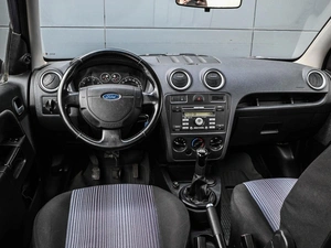 Хетчбэк Ford Fusion 2007 года, 449000 рублей, Кирилловка